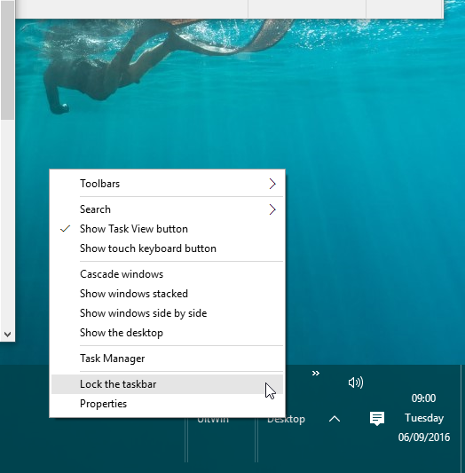 Displaying the Desk View on the Taskbar Screen Shot 1